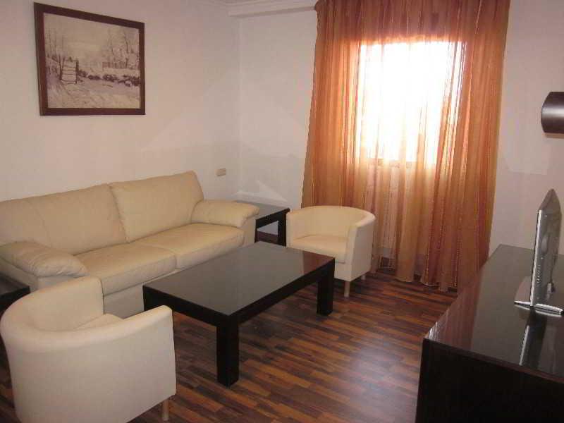 Hotel Mulhacen Guadix Bagian luar foto