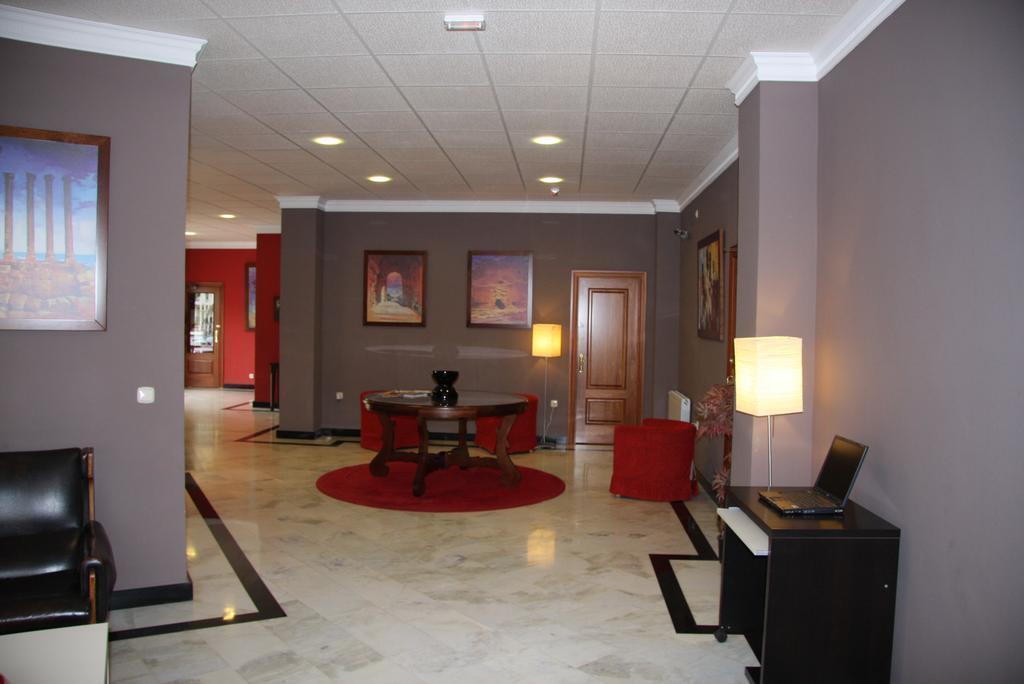 Hotel Mulhacen Guadix Bagian luar foto