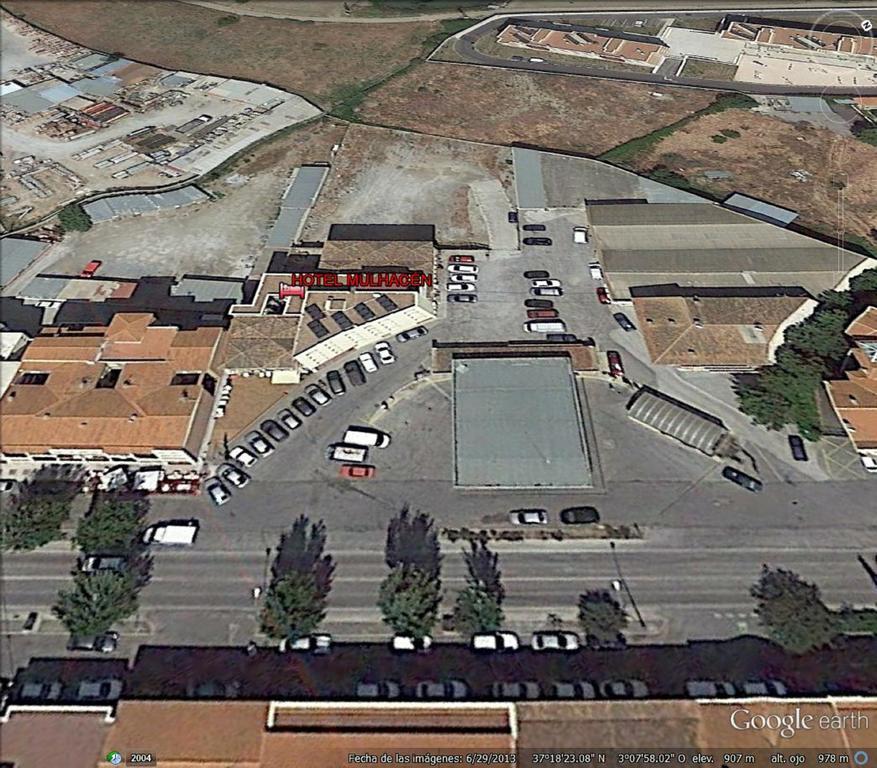 Hotel Mulhacen Guadix Bagian luar foto