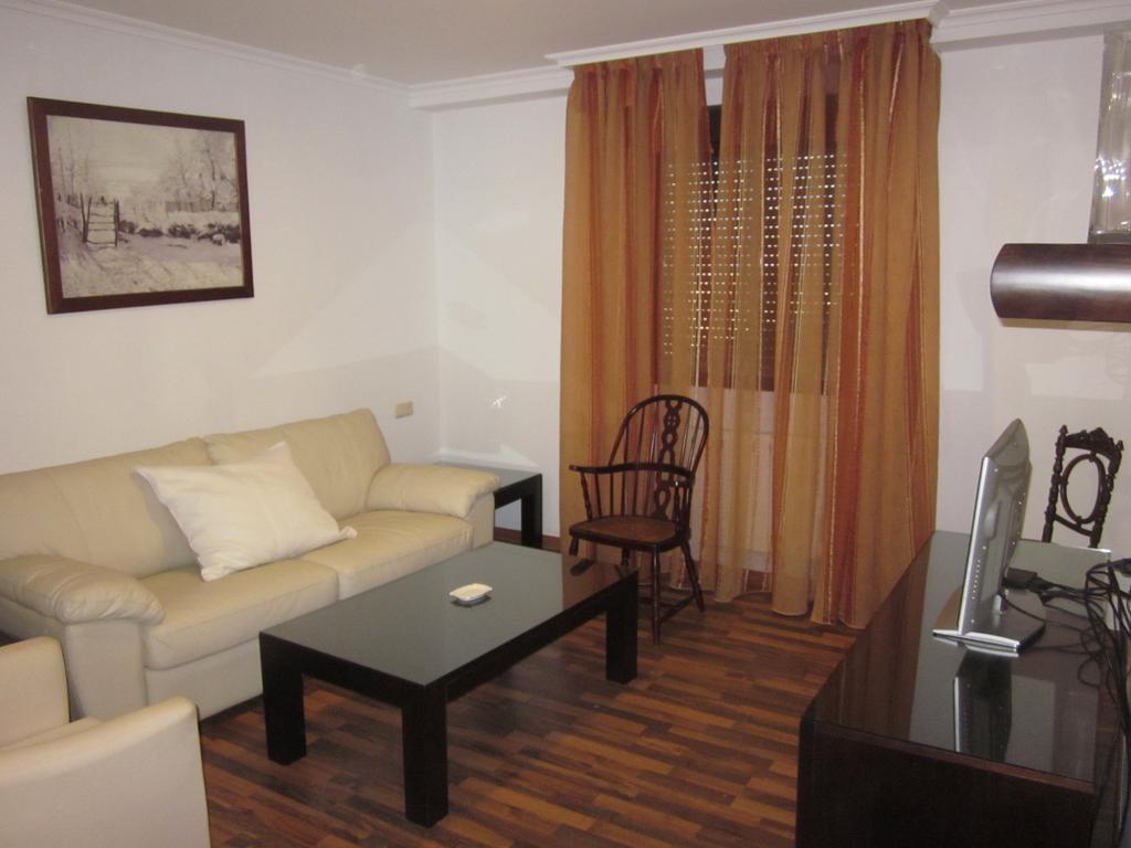 Hotel Mulhacen Guadix Bagian luar foto