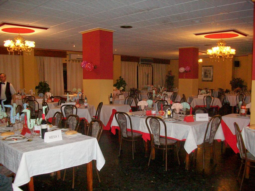 Hotel Mulhacen Guadix Bagian luar foto